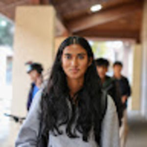 Meet your Posher, Divya